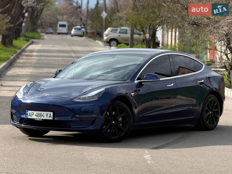 Седан Tesla Model 3 2019 в Запорожье