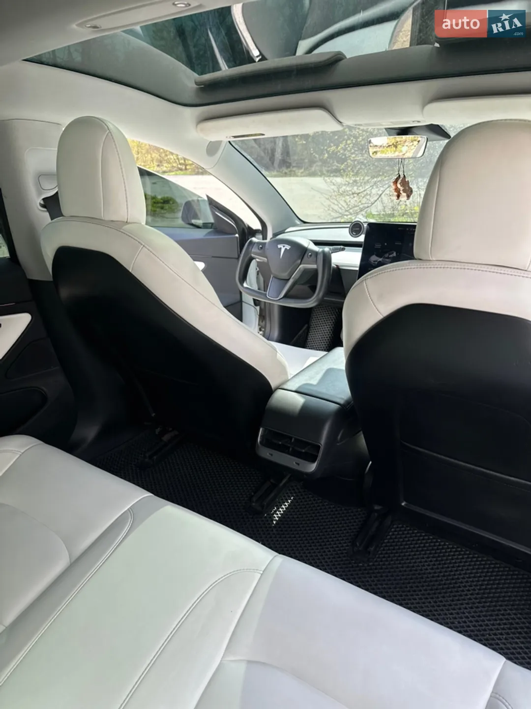 2019 Tesla Model 3 - мініатюра 3