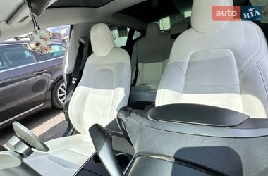 Седан Tesla Model 3 2019 в Луцьку