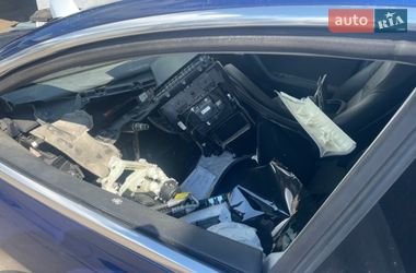 Седан Tesla Model 3 2019 в Одессе