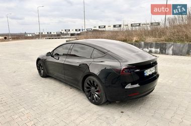 Седан Tesla Model 3 2022 в Тернополі
