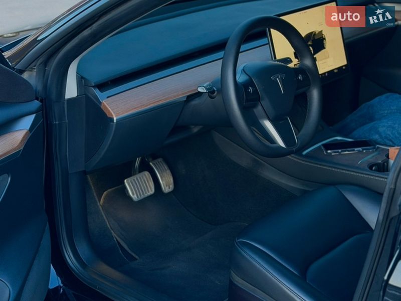 Седан Tesla Model 3 2022 в Черкасах фото 13 Седан Tesla Model 3 2022 в Черкасах