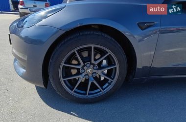 Седан Tesla Model 3 2023 в Кропивницком