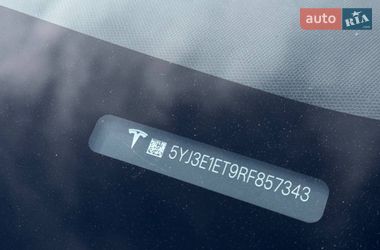 Седан Tesla Model 3 2024 в Рівному