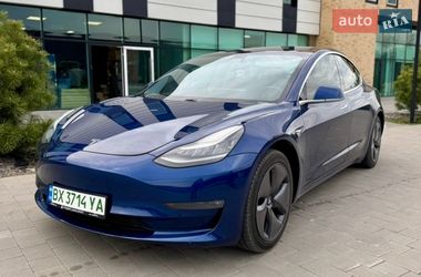Седан Tesla Model 3 2019 в Хмельницькому