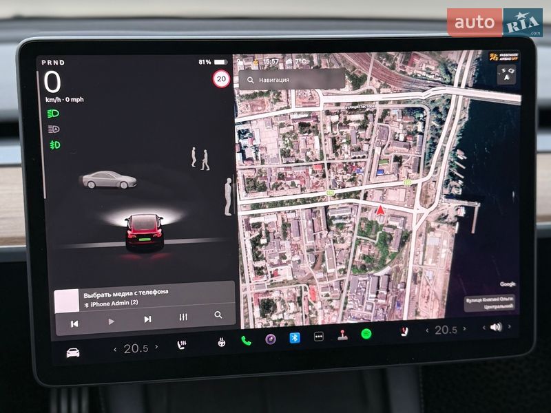 Седан Tesla Model 3 2022 в Дніпрі