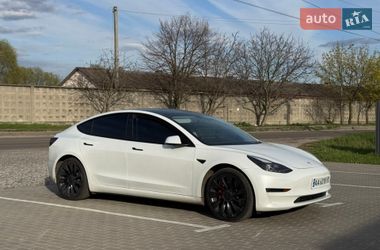Седан Tesla Model 3 2023 в Киеве
