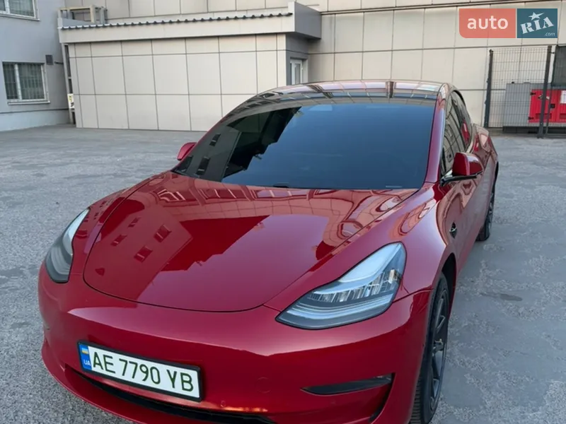 Tesla Model 3 2018
