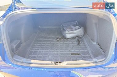 Седан Tesla Model 3 2019 в Києві