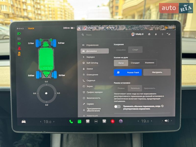 Седан Tesla Model 3 2022 в Києві