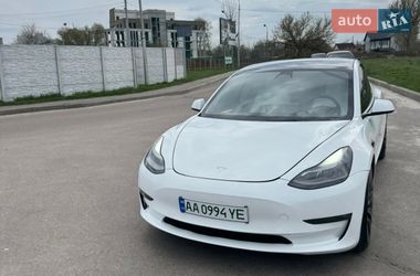 Седан Tesla Model 3 2022 в Києві