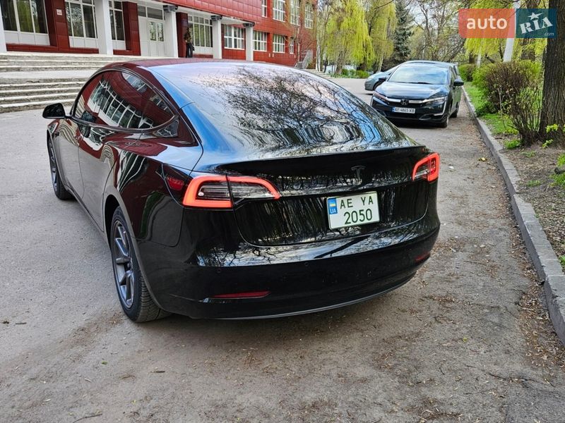 Седан Tesla Model 3 2018 в Дніпрі фото 10 Седан Tesla Model 3 2018 в Дніпрі