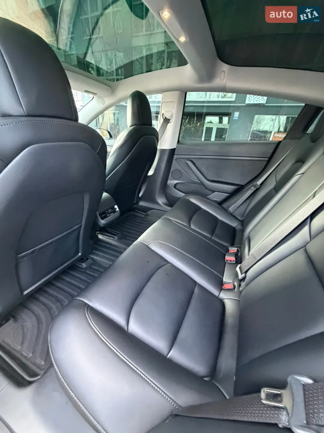 2022 Tesla Model 3 - мініатюра 15