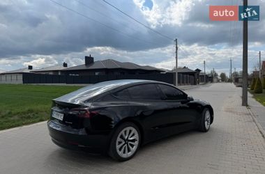 Седан Tesla Model 3 2022 в Луцке