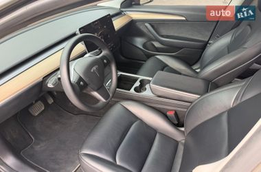 Седан Tesla Model 3 2022 в Луцке