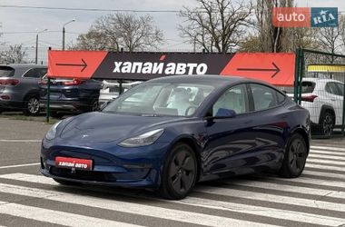 Седан Tesla Model 3 2023 в Одесі