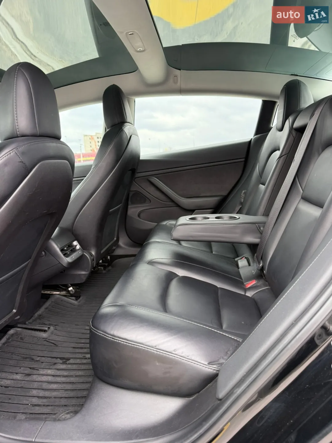2019 Tesla Model 3 - мініатюра 14