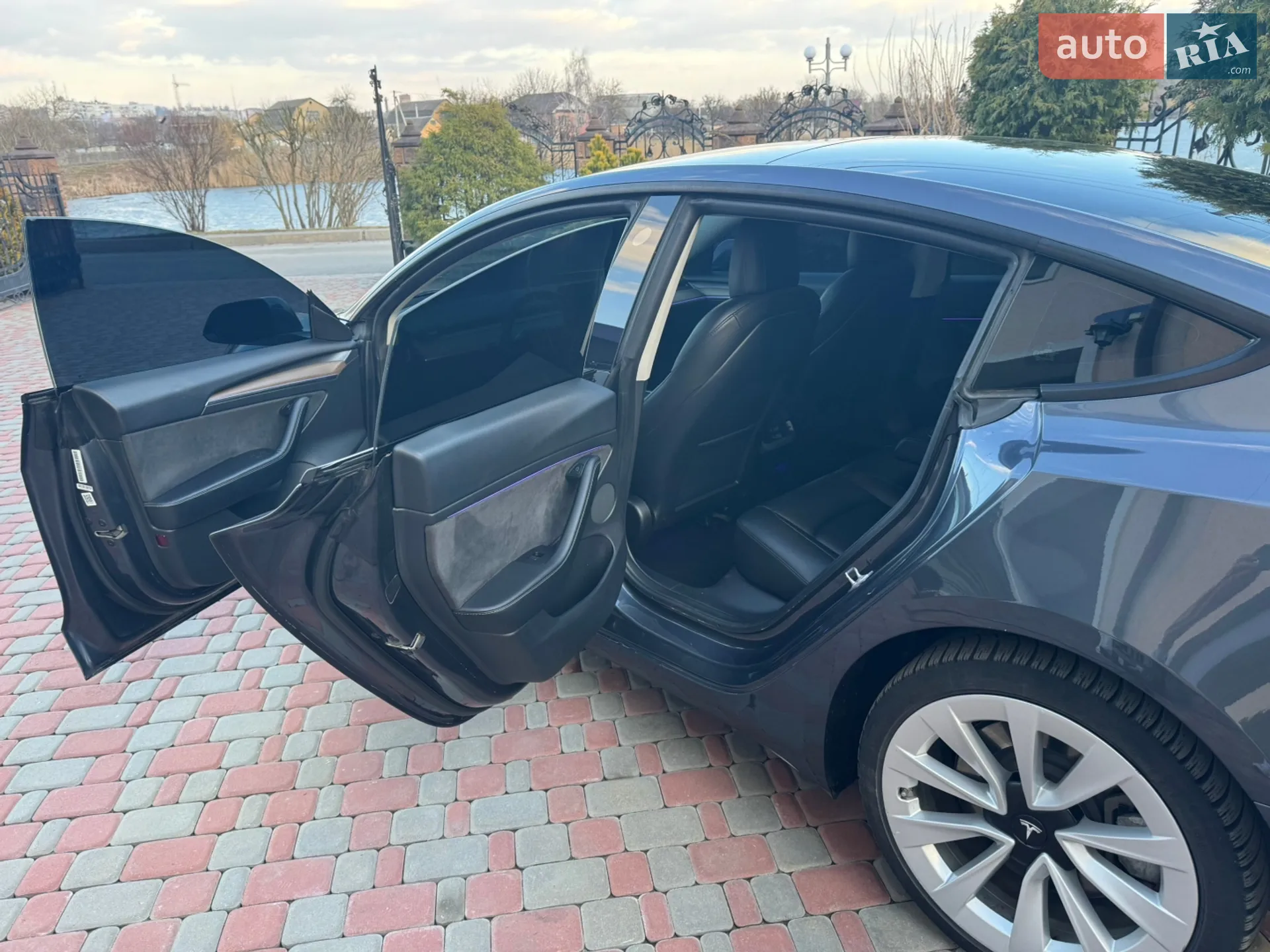 2022 Tesla Model 3 - мініатюра 7