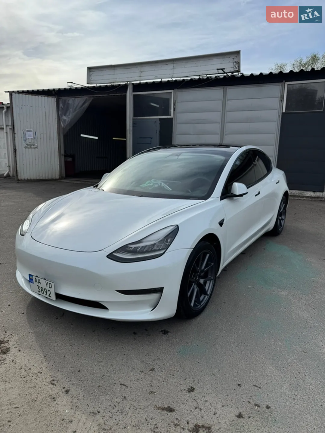 2021 Tesla Model 3 - фото 1