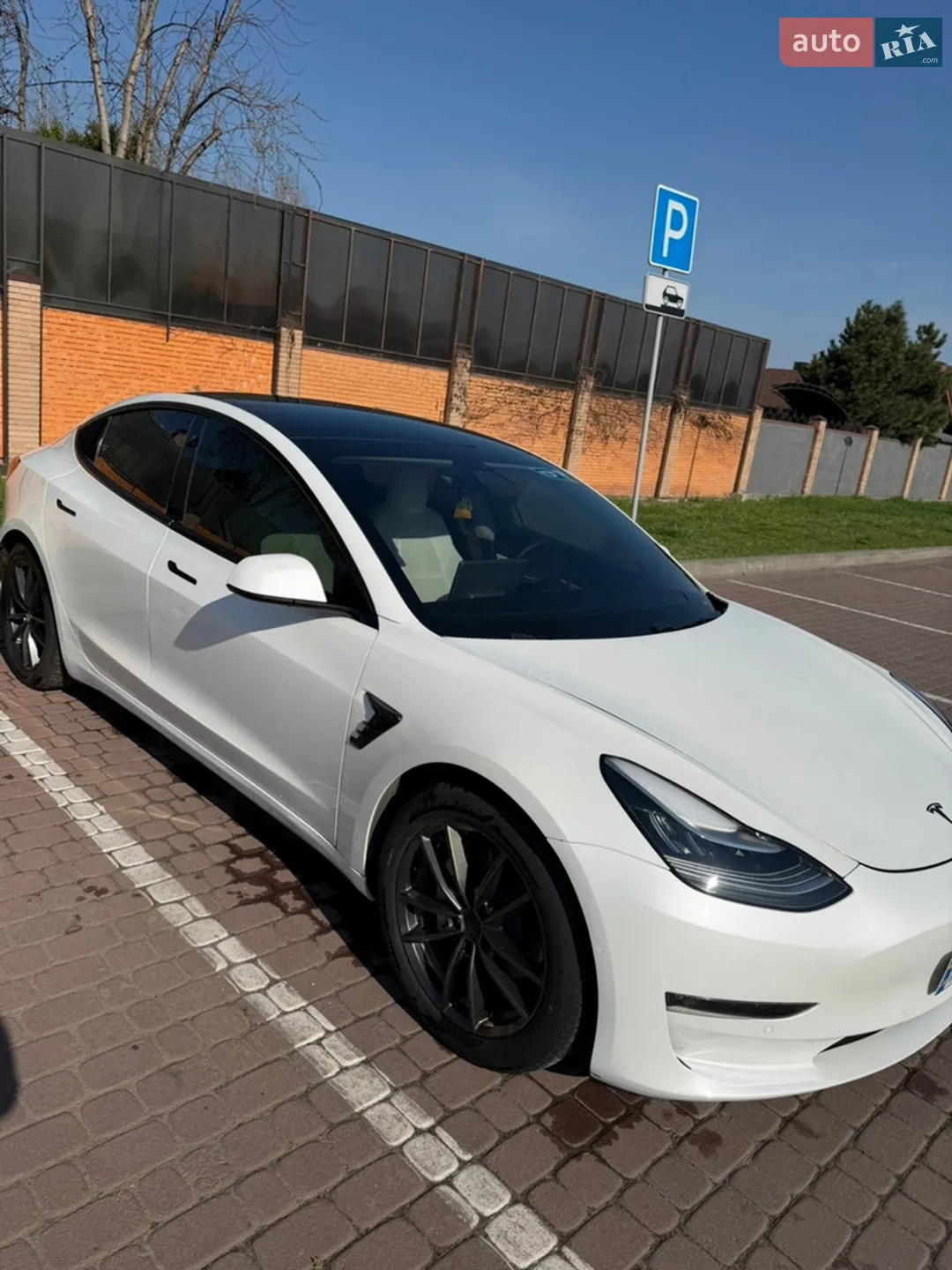 2020 Tesla Model 3 - мініатюра 3