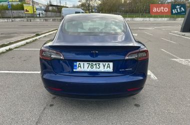 Седан Tesla Model 3 2020 в Киеве