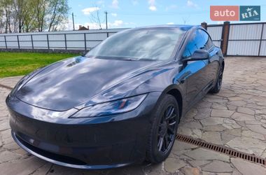 Седан Tesla Model 3 2024 в Киеве