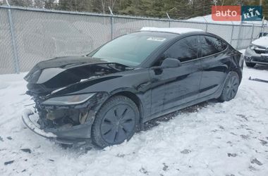 Седан Tesla Model 3 2024 в Києві