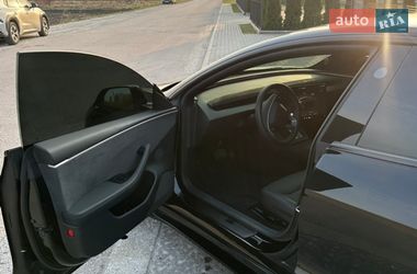 Седан Tesla Model 3 2024 в Львове