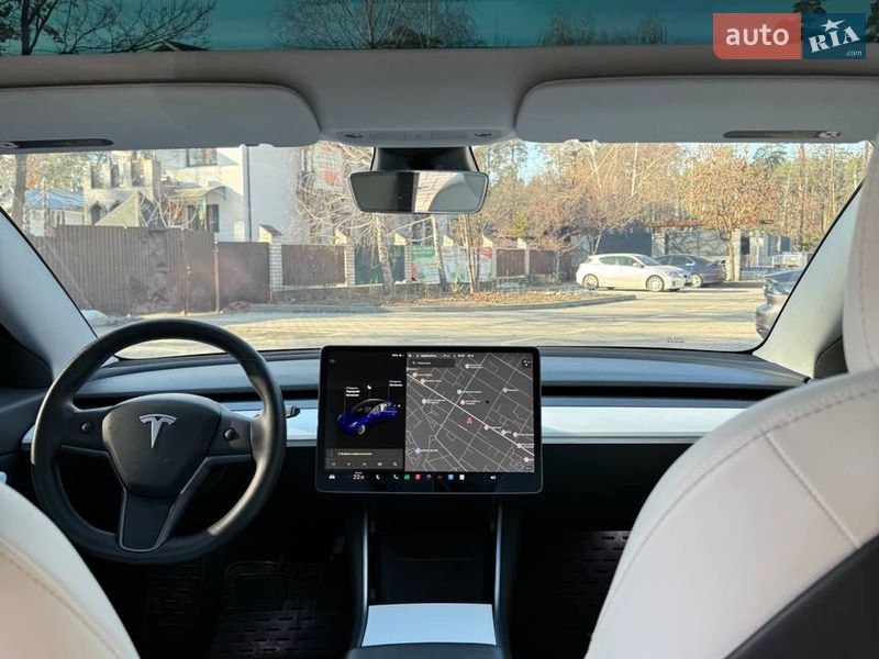 Седан Tesla Model 3 2019 в Києві