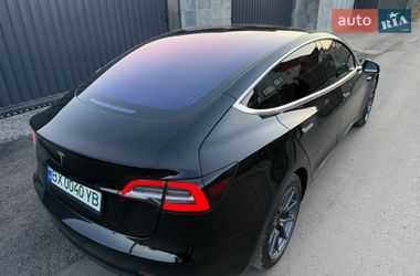 Седан Tesla Model 3 2019 в Старокостянтинові