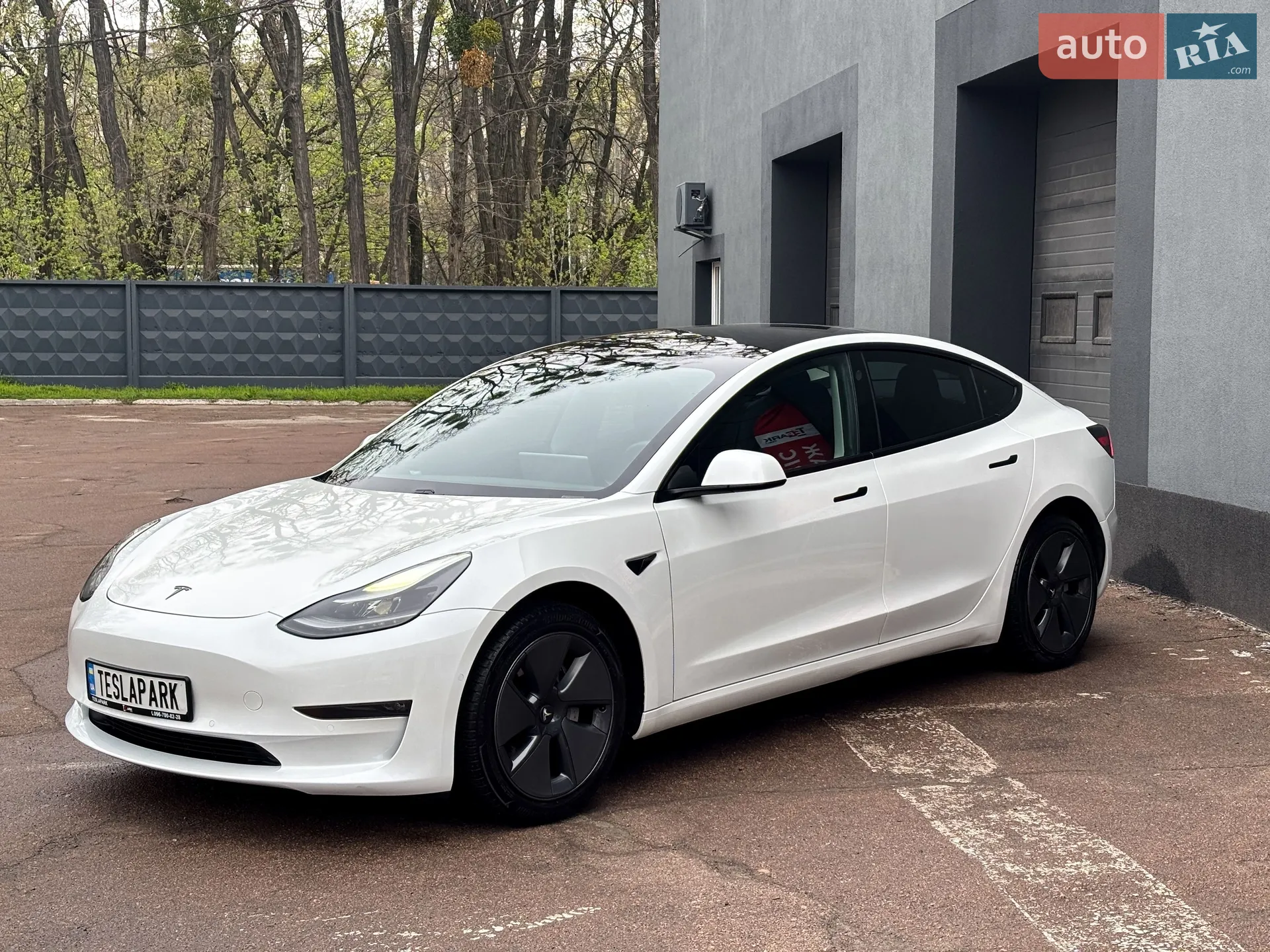 2022 Tesla Model 3 - мініатюра 4