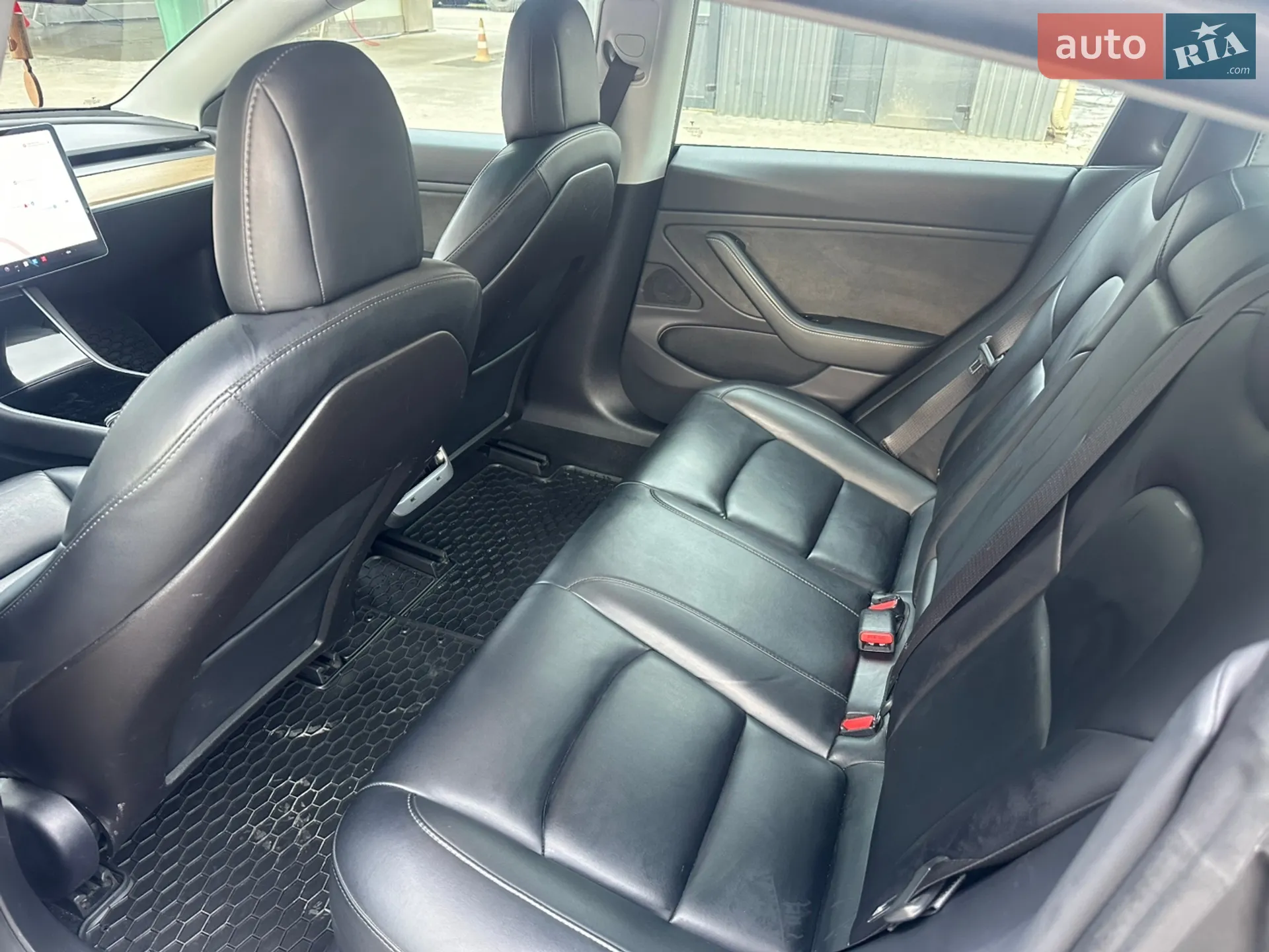 2019 Tesla Model 3 - мініатюра 13