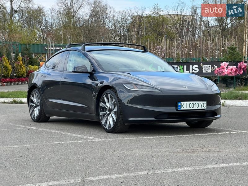 Седан Tesla Model 3 2024 в Киеве