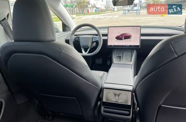 Седан Tesla Model 3 2024 в Киеве