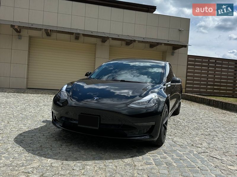 Седан Tesla Model 3 2020 в Харькове