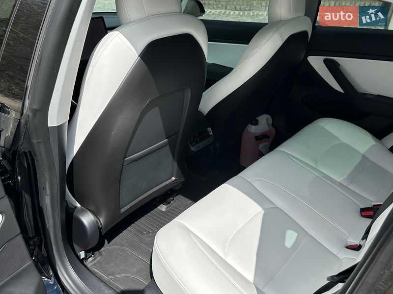 Седан Tesla Model 3 2020 в Харькове