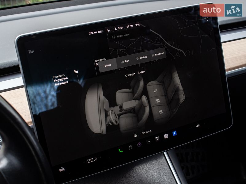 Седан Tesla Model 3 2018 в Львові
