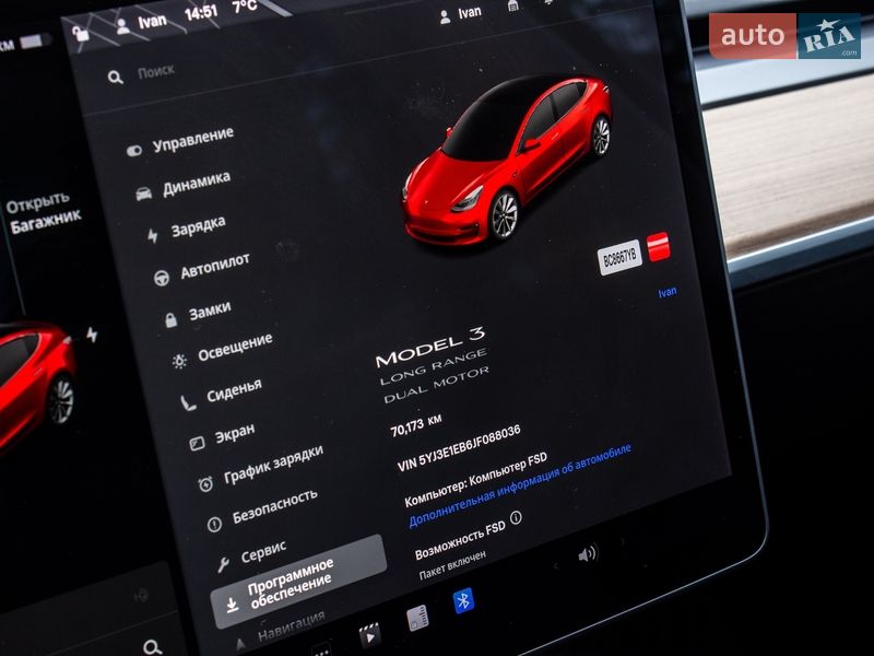 Седан Tesla Model 3 2018 в Львові