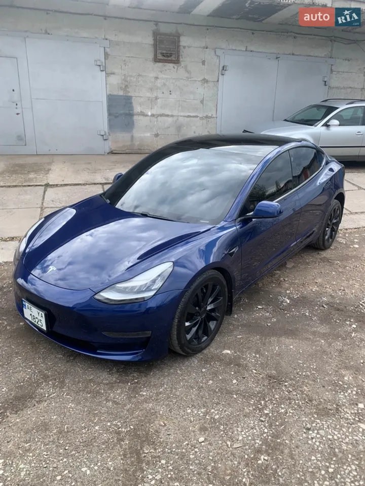 2019 Tesla Model 3 - мініатюра 18