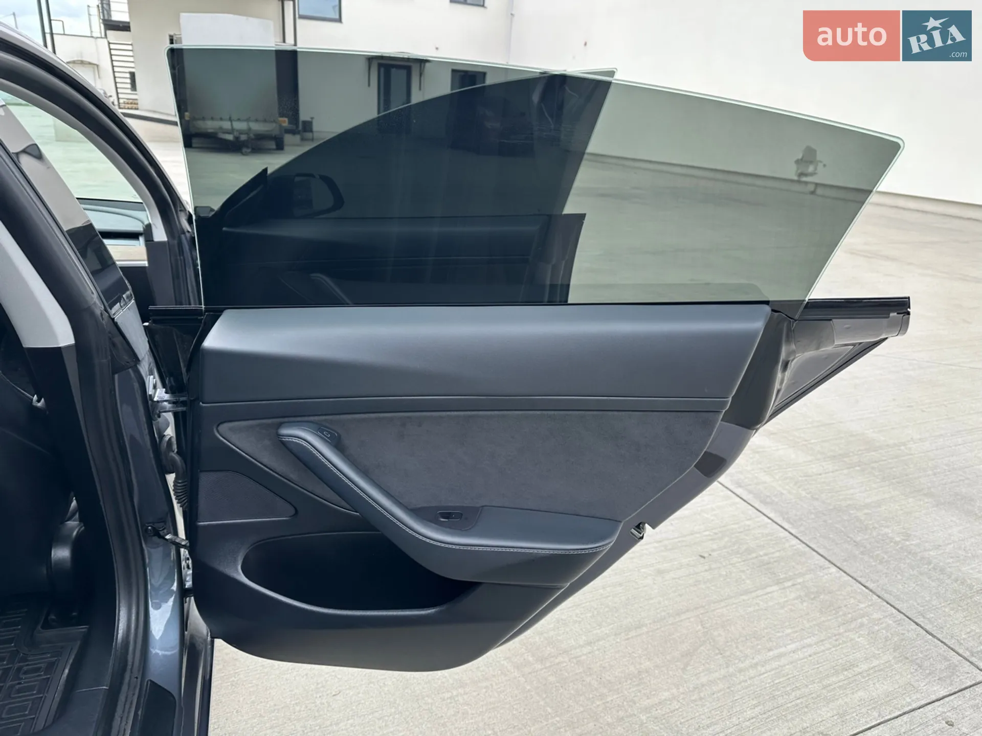 2021 Tesla Model 3 - мініатюра 9