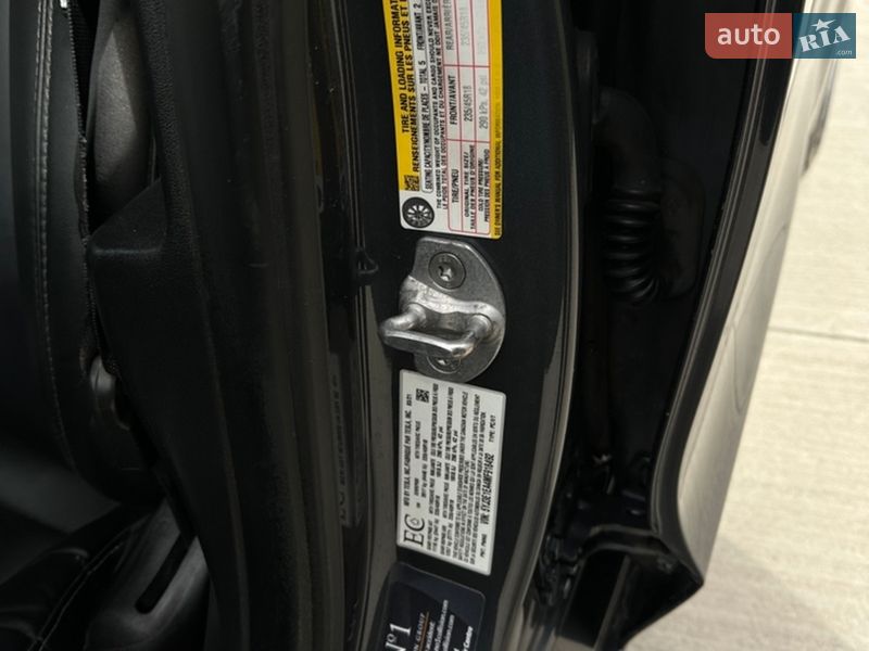Седан Tesla Model 3 2021 в Луцьку