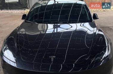 Седан Tesla Model 3 2024 в Одессе