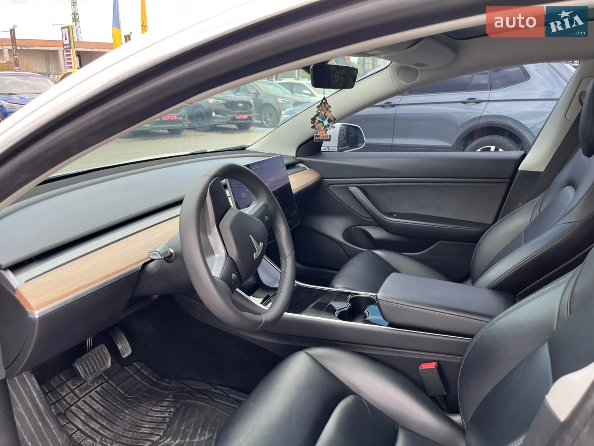 2019 Tesla Model 3 - мініатюра 9