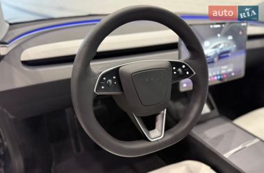 Седан Tesla Model 3 2025 в Одессе