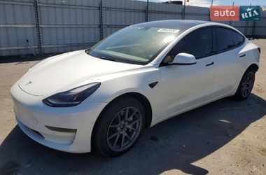 Седан Tesla Model 3 2022 в Киеве