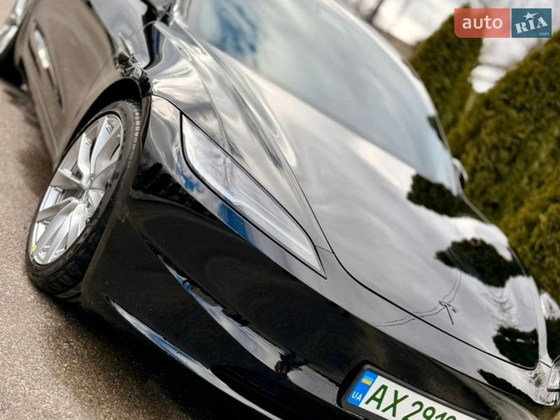 Седан Tesla Model 3 2024 в Харькове