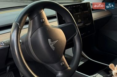 Седан Tesla Model 3 2018 в Хмельницком