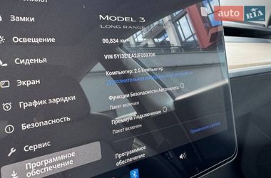Седан Tesla Model 3 2018 в Львове