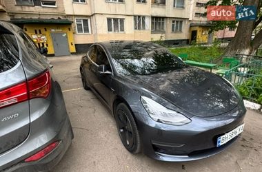Седан Tesla Model 3 2020 в Одессе