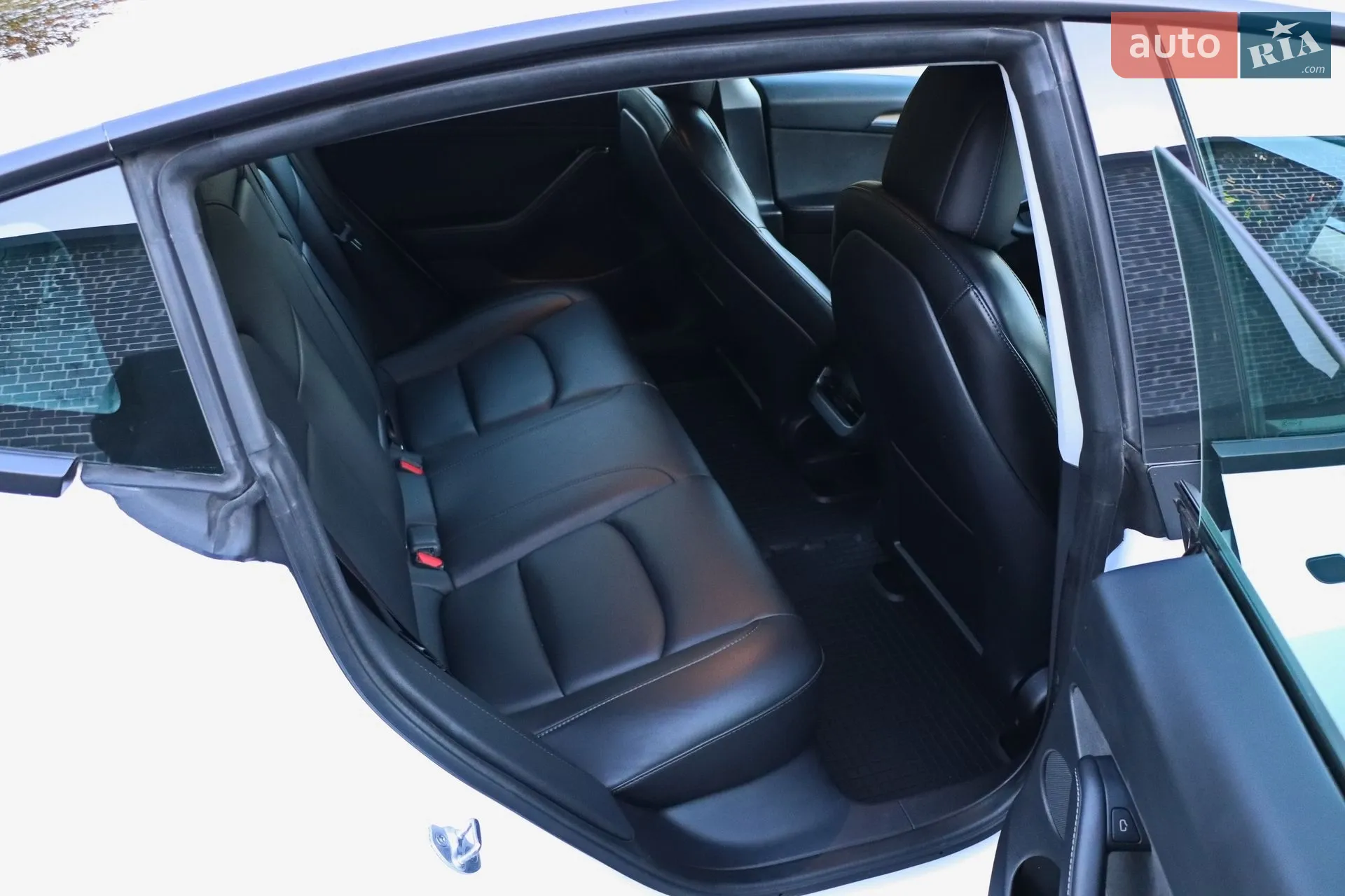 2022 Tesla Model 3 - мініатюра 11
